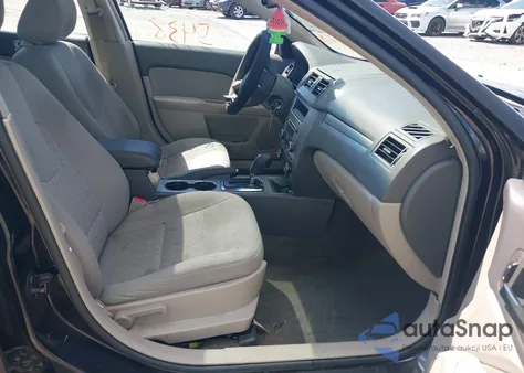 2011 Ford Fusion Se z USA, uszkodzony, nr VIN 3FAHP0HA6BR206315